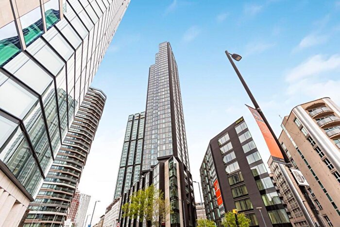 2 Bedroom Apartment To Rent In Bollinder Place, London, EC1V