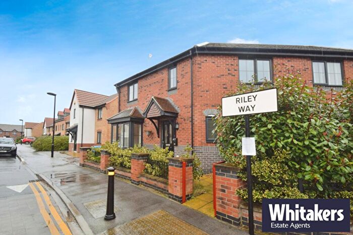 3 Bedroom Semi-Detached House To Rent In Riley Way, Hull, HU3