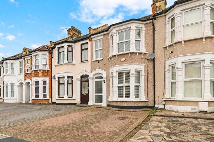 3 Bedroom House For Sale In Mayfair Avenue, Ilford, IG1