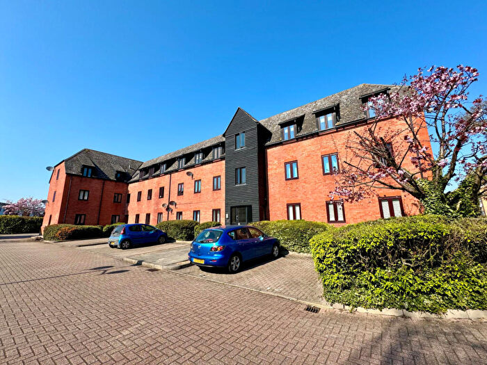 2 Bedroom Flat To Rent In Canvey Walk, Springfield, CM1