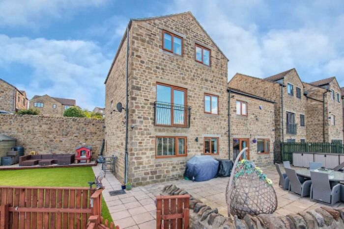 5 Bedroom Detached House For Sale In High Pastures, Keighley, BD22