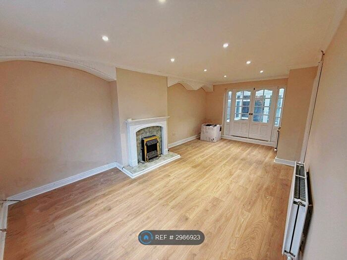 3 Bedroom Terraced House To Rent In Hurst Park Drive, Liverpool, L36