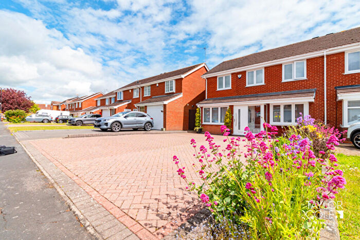 3 Bedroom Semi-Detached House For Sale In Humber Avenue, Sutton Coldfield, B76