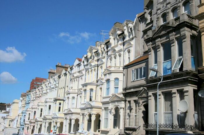 2 Bedroom Flat To Rent In Warrior Gardens, St Leonards-On-Sea, TN37