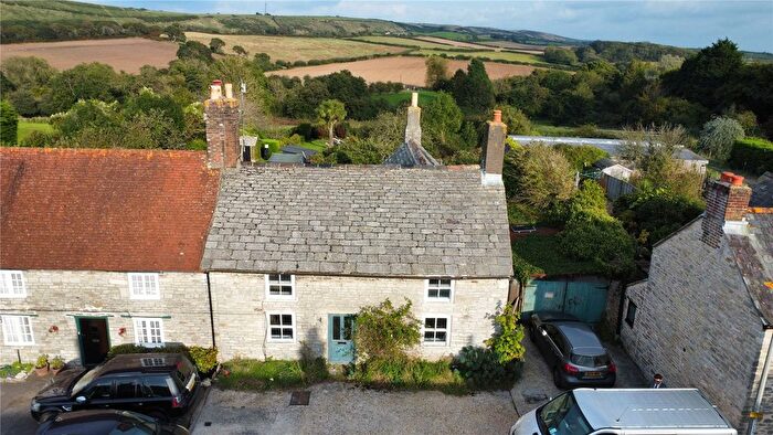 3 Bedroom End Of Terrace House For Sale In East Street, Corfe Castle, Wareham, Dorset, BH20