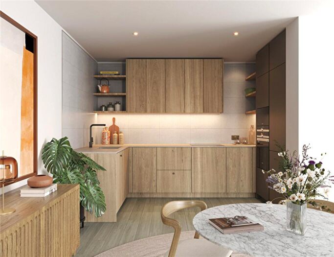2 Bedroom Apartment For Sale In Wilderly, London, SE17