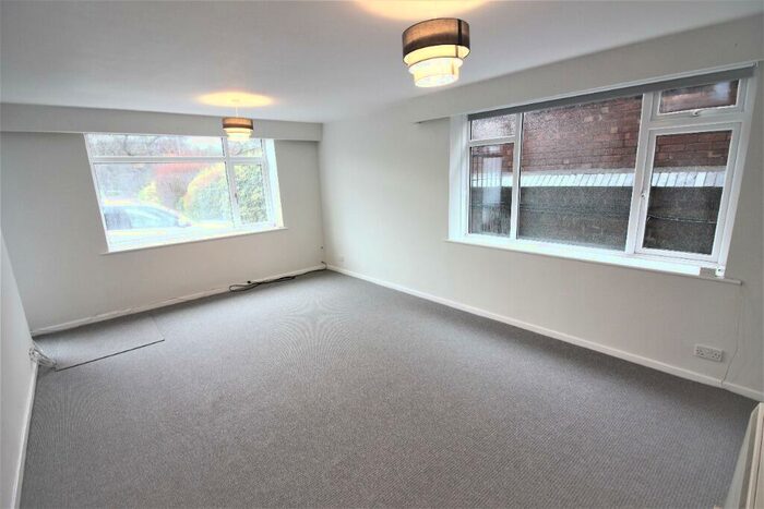 2 Bedroom Flat To Rent In Argyle Road, Southport, PR9