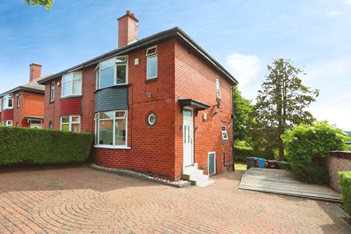 3 Bedroom Semi-Detached House For Sale In Lees Hall Road, Sheffield, S8