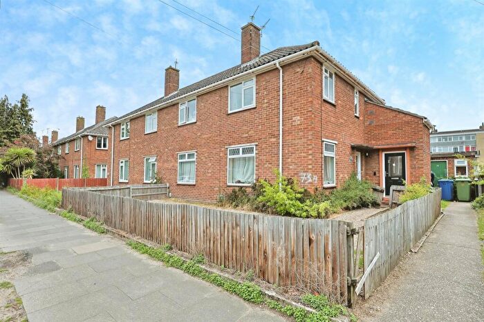 2 Bedroom Flat For Sale In Lovelace Road, Norwich, NR4