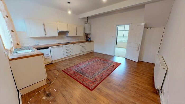 3 Bedroom End Of Terrace House For Sale In Mitford Street, Stretford, Manchester, M32