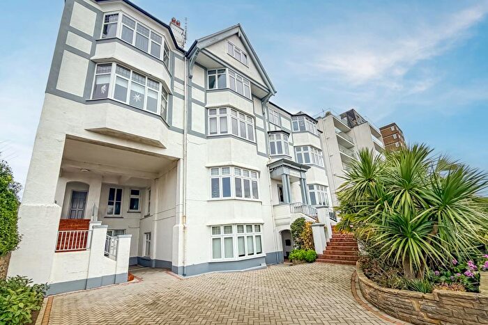 2 Bedroom Flat For Sale In Westcliff Parade, Westcliff-on-Sea, SS0