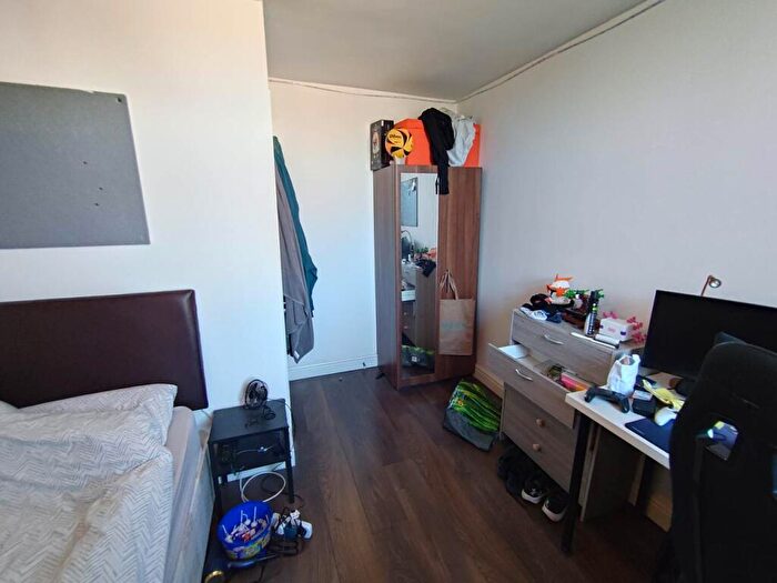 9 Bedroom Terraced House To Rent In Miskin Street (Rooms), Cathays, CF24