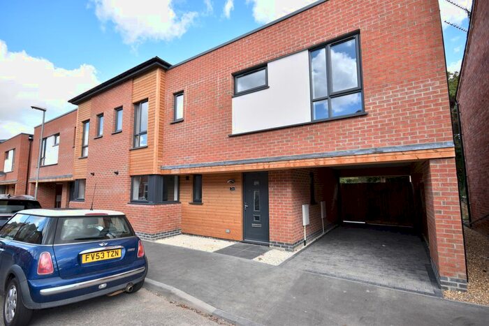 3 Bedroom End Of Terrace House To Rent In Electric Station Road, Sleaford, NG34