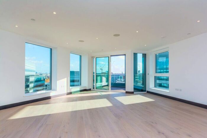 3 Bedroom Flat To Rent In Beadon Road, Hammersmith, London, W6