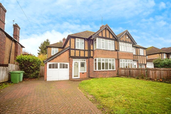 4 Bedroom Detached House For Sale In London Road, Maidstone, ME16
