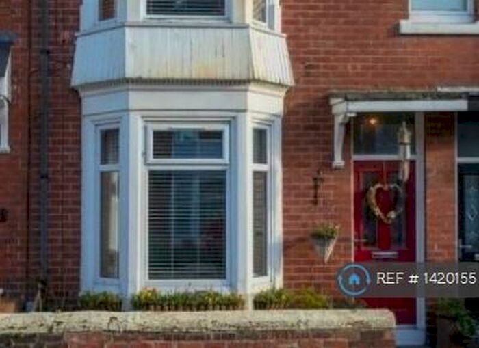 2 Bedroom Maisonette To Rent In Birchington Avenue, South Shields, NE33