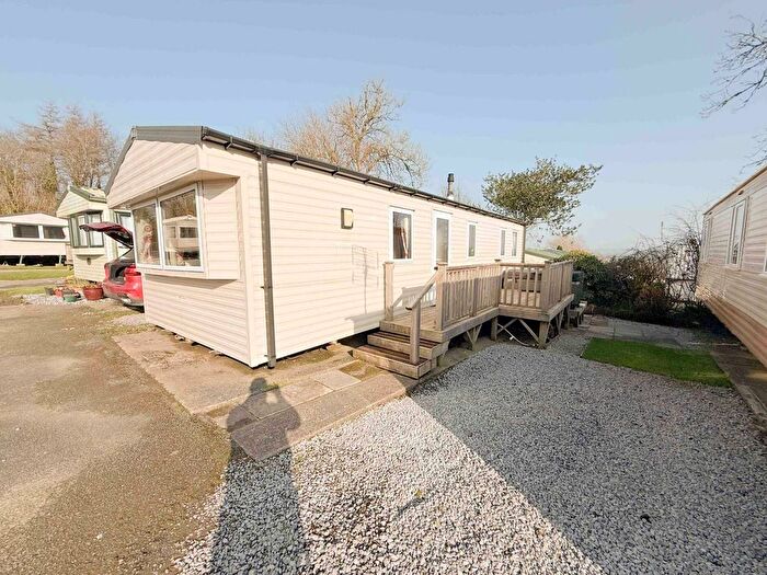 2 Bedroom Park Home For Sale In Redstone Road, Narberth, SA67