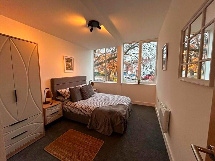 1 Bedroom Apartment To Rent In West Street, Chesterfield, Derbyshire, S40