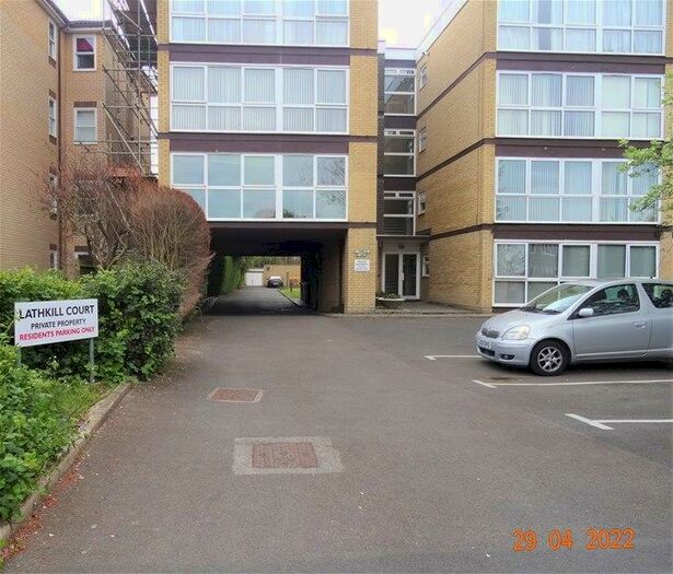 1 Bedroom Flat To Rent In Hayne Road, Beckenham, BR3