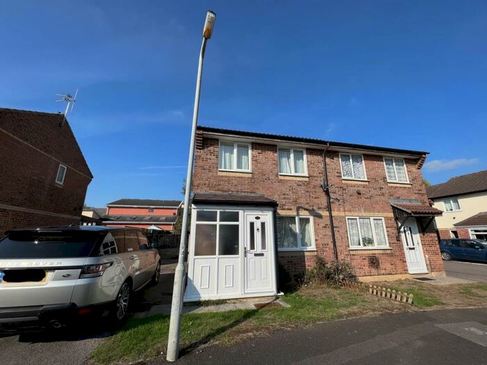 3 Bedroom House To Rent In Courts Barton, Frome, Somerset, BA11