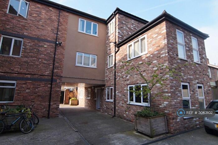 2 Bedroom Flat To Rent In Vandyke Street, Liverpool, L8