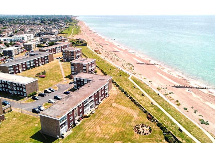 2 Bedroom Flat For Sale In Millfield Close, Rustington, Littlehampton, West Sussex, BN16