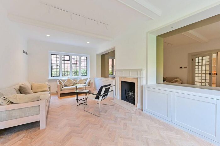 3 Bedroom Terraced House To Rent In Sprimont Place, Chelsea, London, SW3