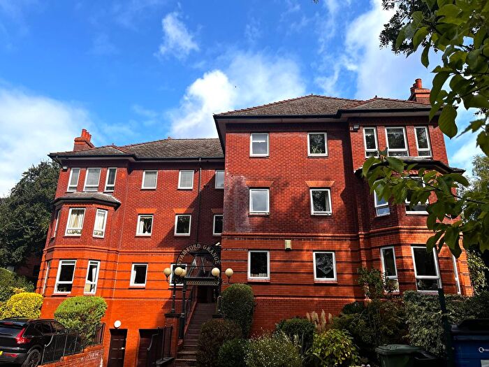 2 Bedroom Property For Sale In Dunham Road, Stamford Grange Dunham Road, WA14