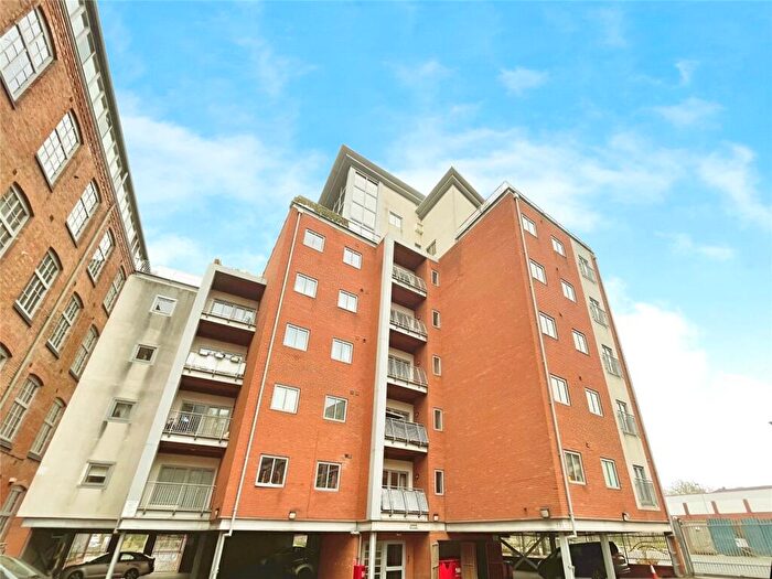 2 Bedroom Flat To Rent In Junior Street, Leicester, Leicestershire, LE1