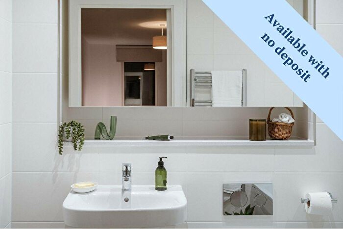 2 Bedroom Apartment To Rent In Leodis Square, Leeds, LS11