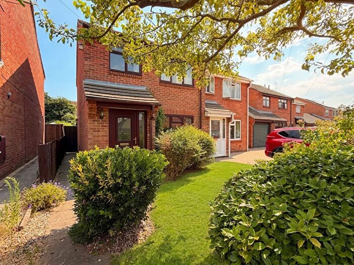 3 Bedroom Semi Detached House For Sale In Hayward Court, Holbury, SO45