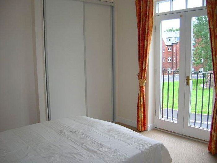 2 Bedroom Apartment To Rent In Eastgate, Macclesfield, SK10