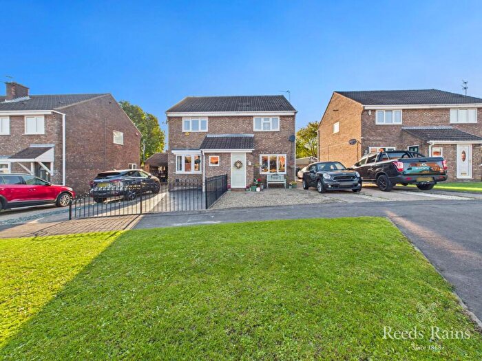 2 Bedroom Semi-Detached House For Sale In Granville Drive, Chilton, Ferryhill, Durham, DL17