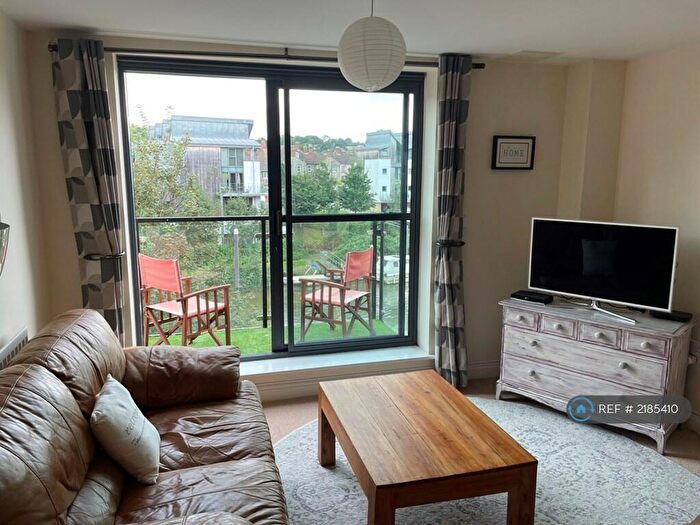 1 Bedroom Flat To Rent In Clifford Way, Maidstone, ME16