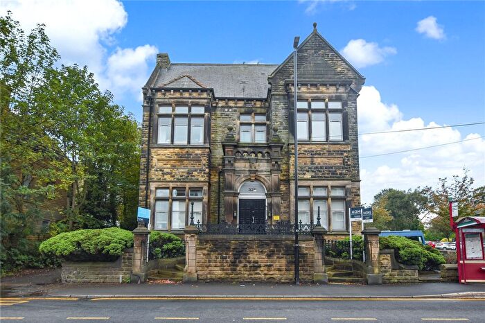 1 Bedroom Flat For Sale In Park View, Upper Town Street, Bramley, Leeds, West Yorkshire, LS13