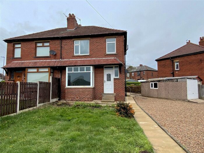 3 Bedroom Semi-Detached House To Rent In Croftlands, Hanging Heaton, Dewsbury, WF12