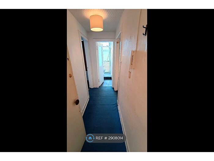 1 Bedroom Flat To Rent In Bruce St, Edinburgh, EH10