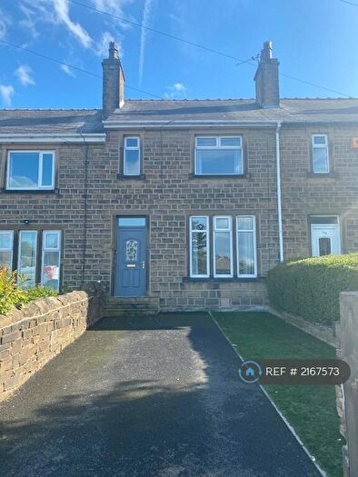 3 Bedroom Terraced House To Rent In Moor Lane, Huddersfield, HD4