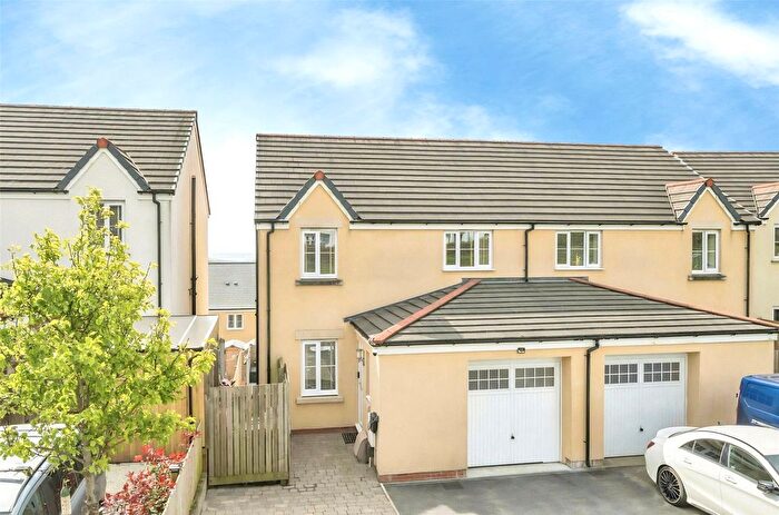 4 Bedroom Semi-Detached House For Sale In Heron Road, St. Anns Chapel, Gunnislake, Cornwall, PL18