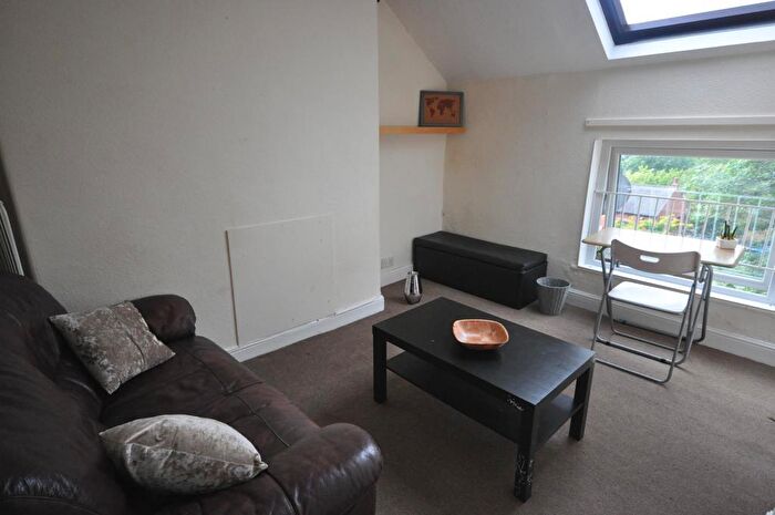 1 Bedroom Flat To Rent In Providence Avenue, Woodhouse, Leeds, LS6