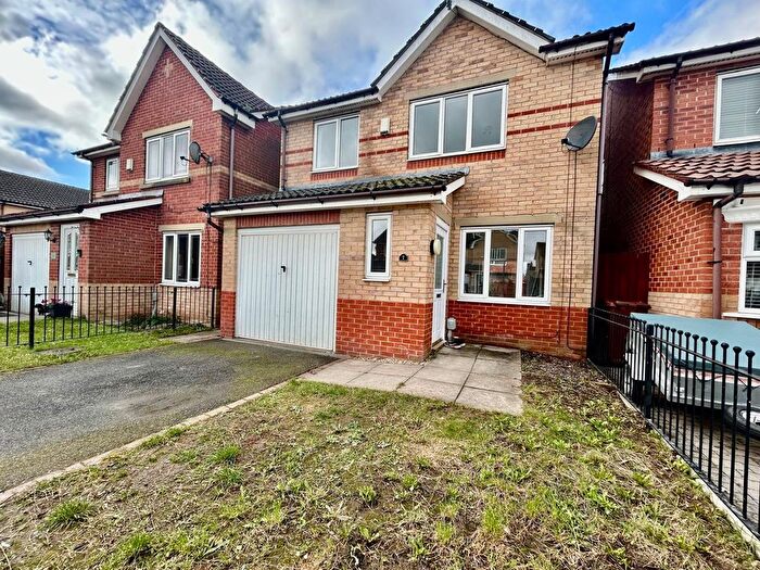 3 Bedroom Detached House To Rent In Kelberdale Close, Kingswood, Hull, HU7