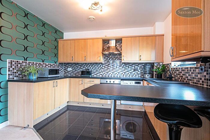 2 Bedroom Apartment For Sale In The Willows, Middlewood Road Hillsborough, Sheffield, S6