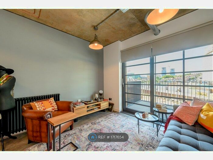 2 Bedroom Flat To Rent In Wembley, London, HA9