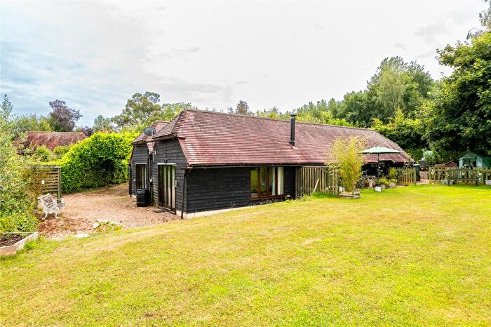 1 Bedroom Bungalow To Rent In Lynsted, Sittingbourne, Kent, ME9