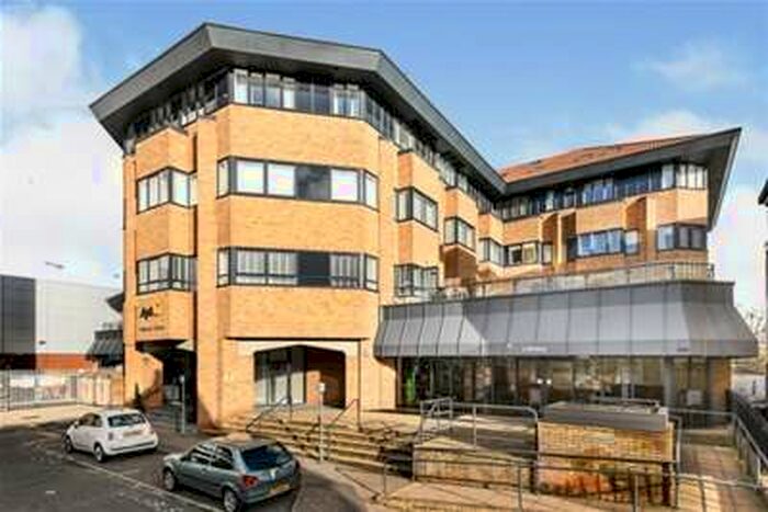 1 Bedroom Flat To Rent In Brentwood High Street, CM14