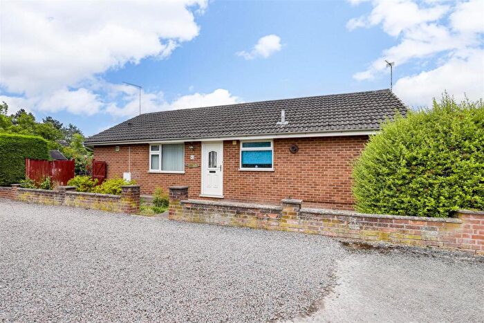 2 Bedroom Detached Bungalow For Sale In Fairham Close, Ruddington, Nottinghamshire, NG11