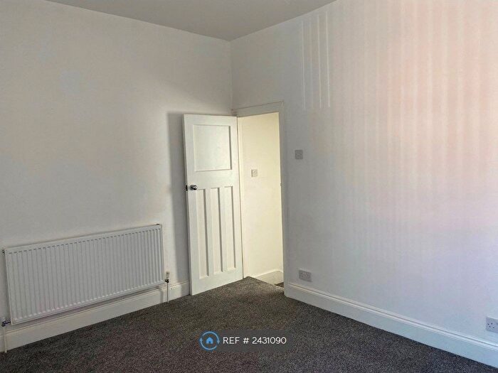 2 Bedroom End Of Terrace House To Rent In Seventh Avenue, Liverpool, L9