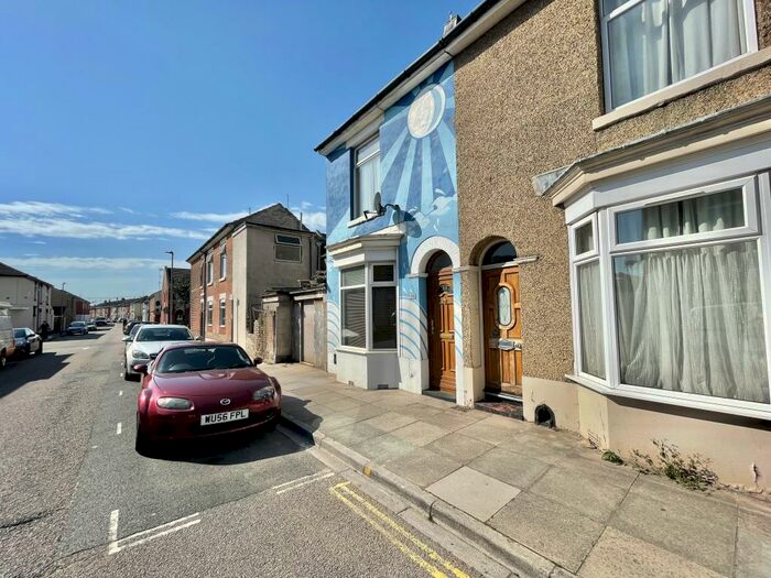 4 Bedroom House To Rent In Guildford Road, Portsmouth, PO1