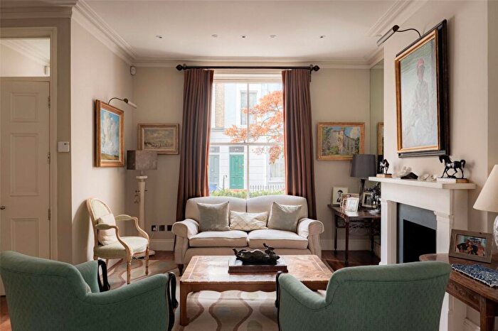 4 Bedroom Terraced House For Sale In Ifield Road, Chelsea, SW10