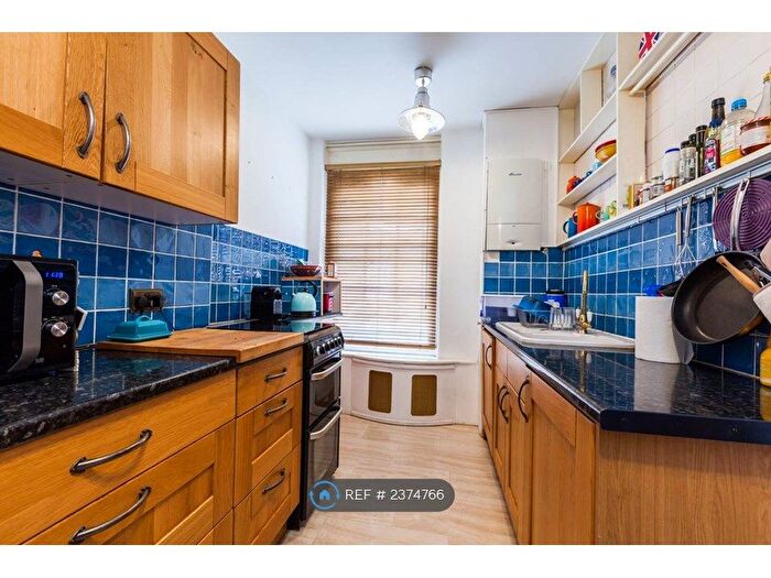 1 Bedroom Flat To Rent In Portpool Lane, London, EC1N